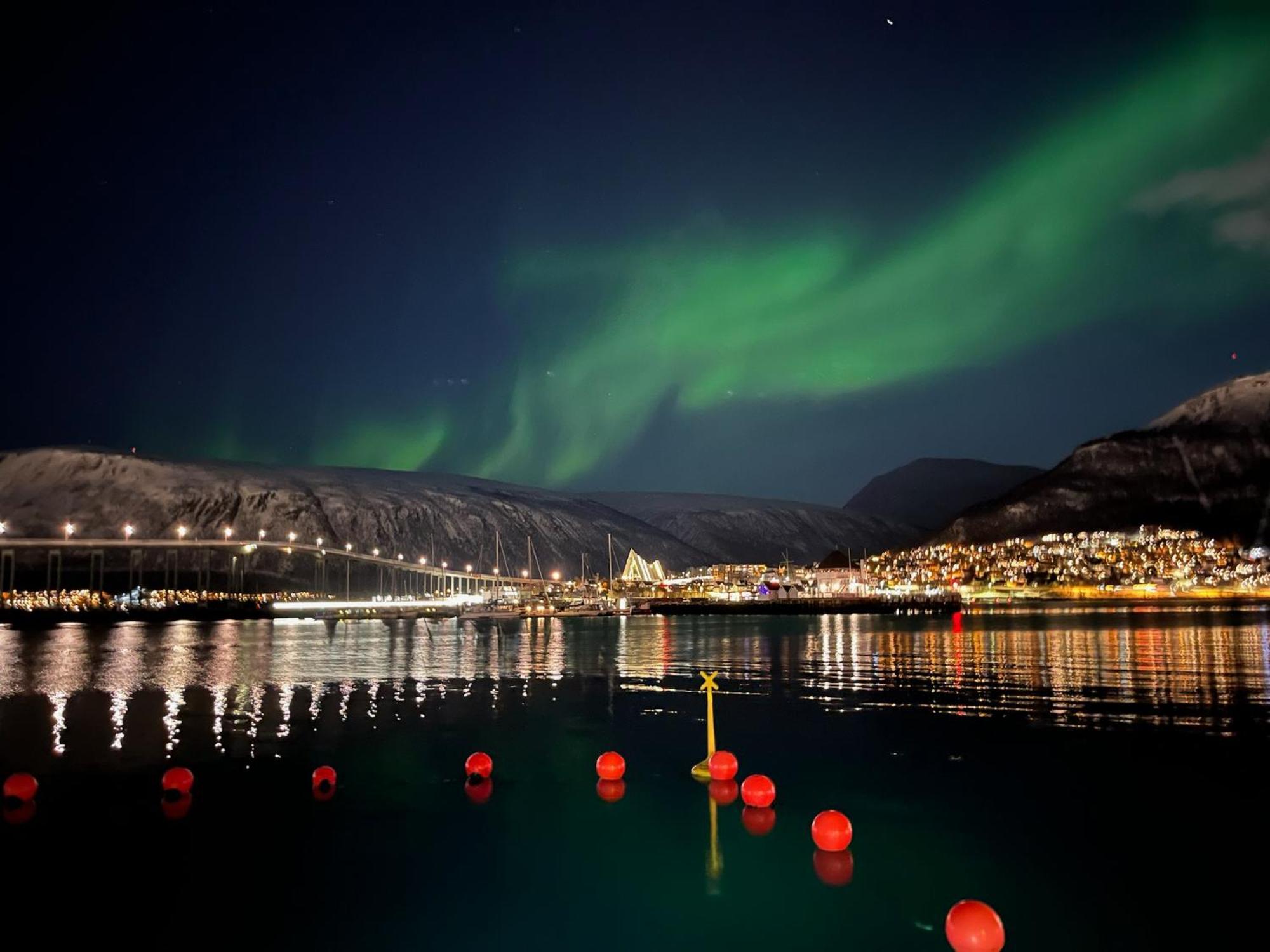 Five Apartments - Boutique Tromsø Buitenkant foto